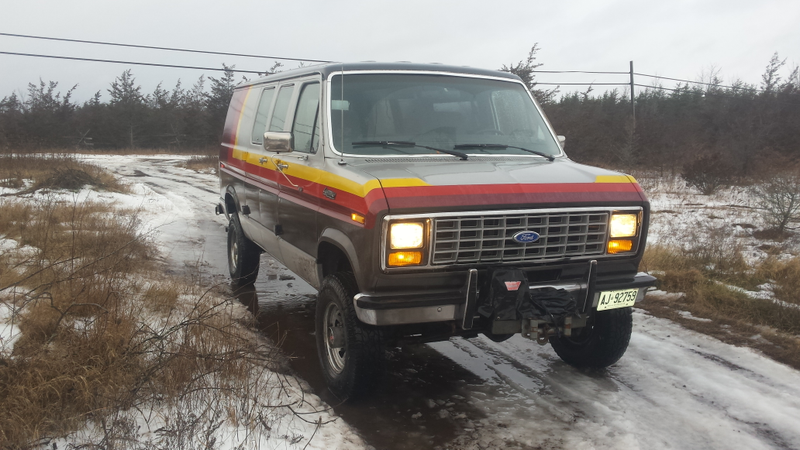 Illustration for article titled 1989 Ford E-250 Quigley 4x4: The Oppositelock Review